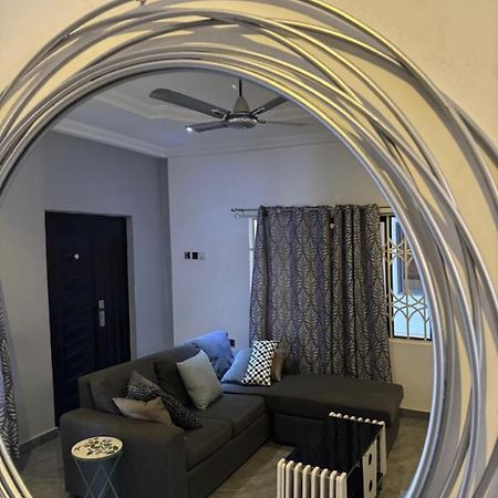 Baffour Apartments Adiebaba ภายนอก รูปภาพ