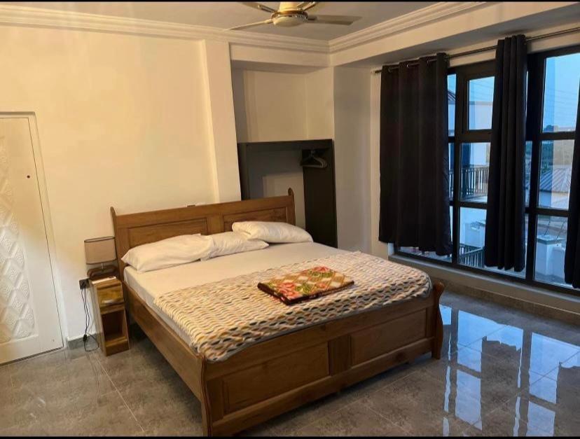 Baffour Apartments Adiebaba ภายนอก รูปภาพ