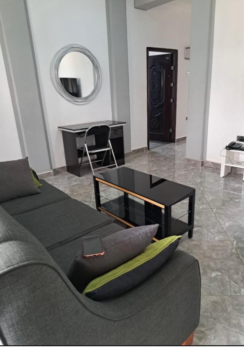 Baffour Apartments Adiebaba ภายนอก รูปภาพ
