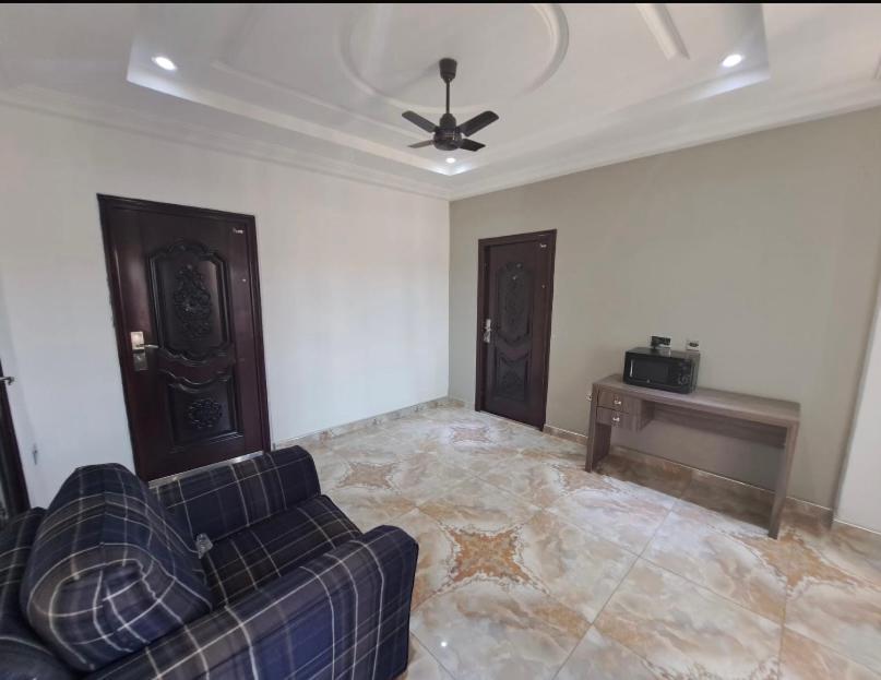 Baffour Apartments Adiebaba ภายนอก รูปภาพ